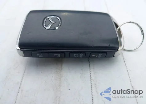 2022 Mazda Mazda3 2.5 S z USA, uszkodzony, nr VIN 3MZBPAAL4NM303402